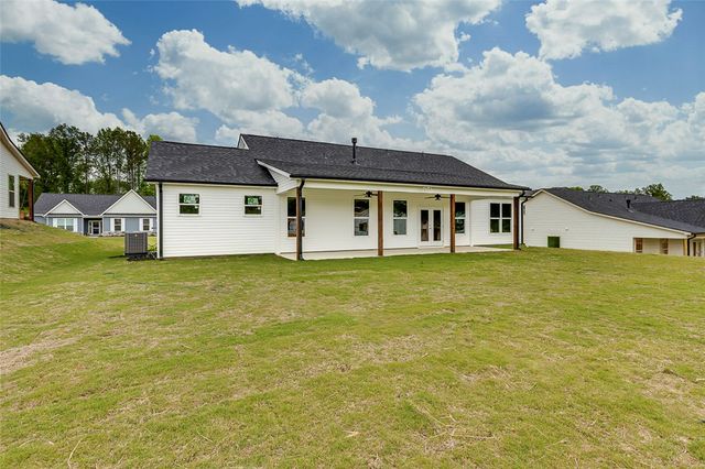 112 Walters Way, Pickens, SC 29671