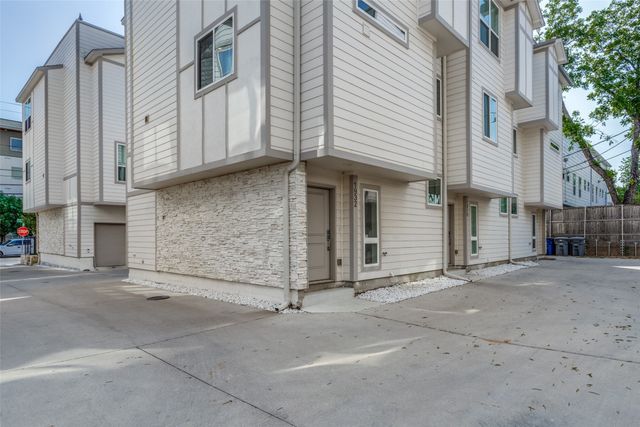 1932 Landon Lane, Dallas, TX 75204