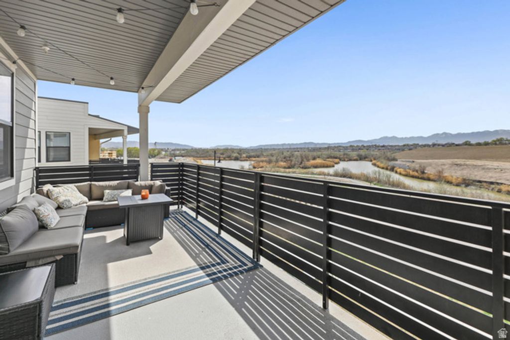 8342 S SKY MIRROR LN #303, Midvale, UT 84047 — photo 2