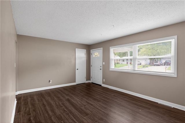 6129 Georgia Avenue, Kansas City, KS 66104