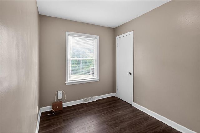 6129 Georgia Avenue, Kansas City, KS 66104