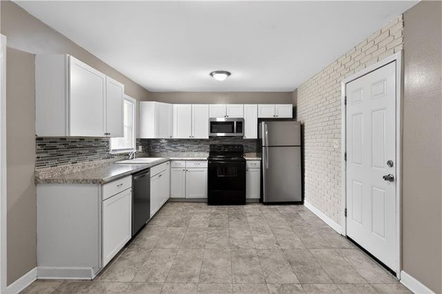 6129 Georgia Avenue, Kansas City, KS 66104