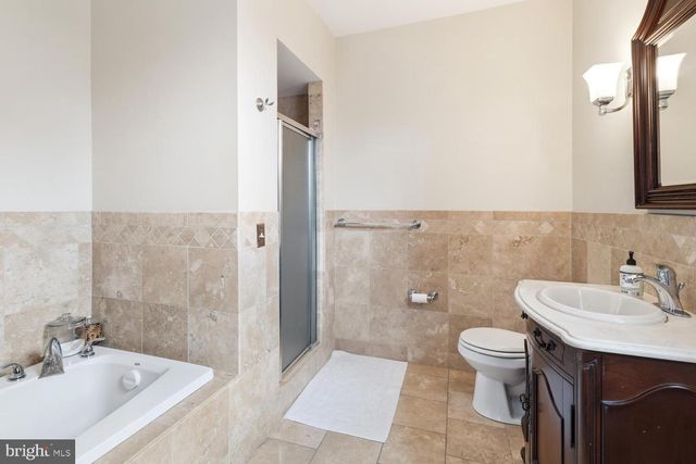 328 N 39TH ST, Philadelphia, PA 19104