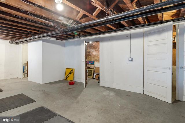 328 N 39TH ST, Philadelphia, PA 19104