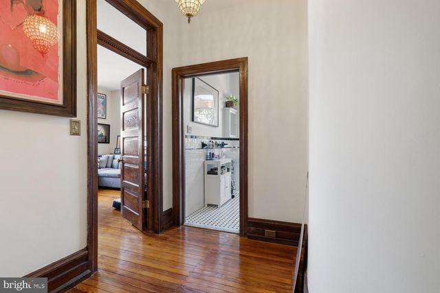 328 N 39TH ST, Philadelphia, PA 19104