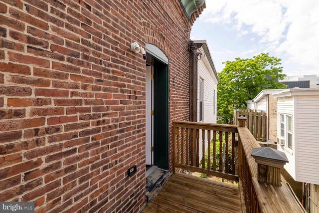 328 N 39TH ST, Philadelphia, PA 19104