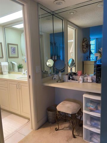 821 Cypress Blvd 312, Pompano Beach, FL 33069