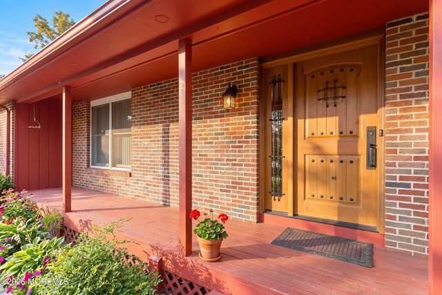 266 Union Hill Road, Manalapan, NJ 07726