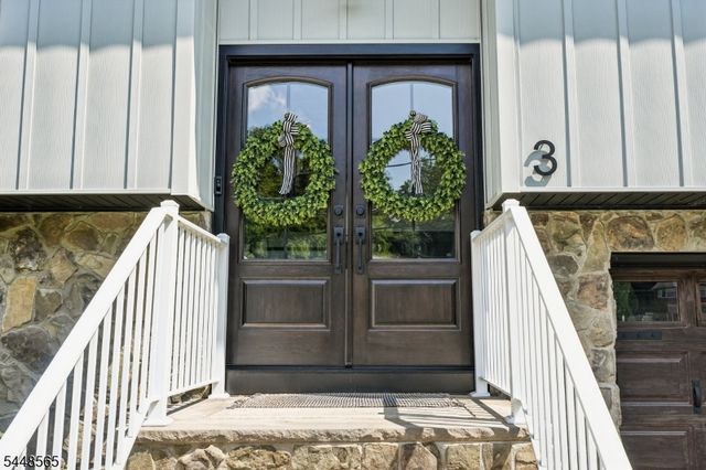 3 Ford Ave, Hopatcong Boro, NJ 07843