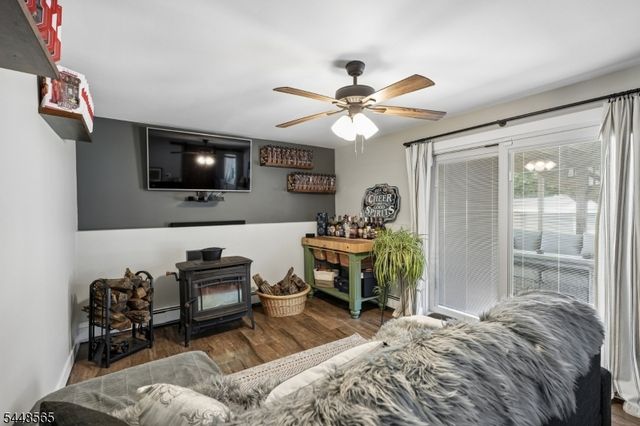3 Ford Ave, Hopatcong Boro, NJ 07843