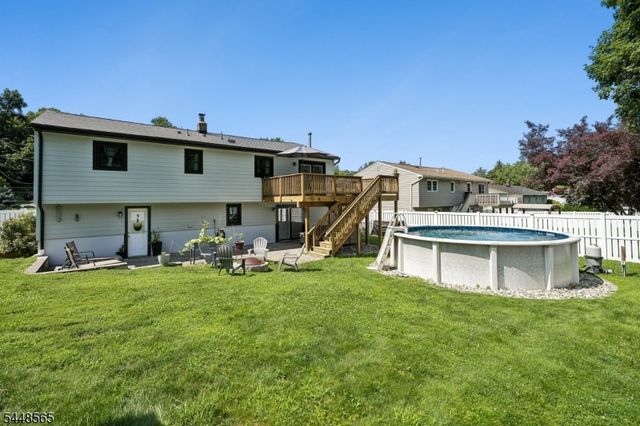 3 Ford Ave, Hopatcong Boro, NJ 07843