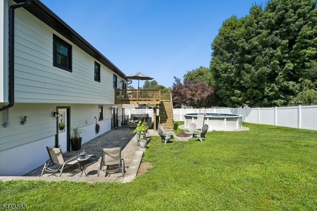 3 Ford Ave, Hopatcong Boro, NJ 07843