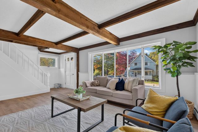 16 Norton Street, Derry, NH 03038
