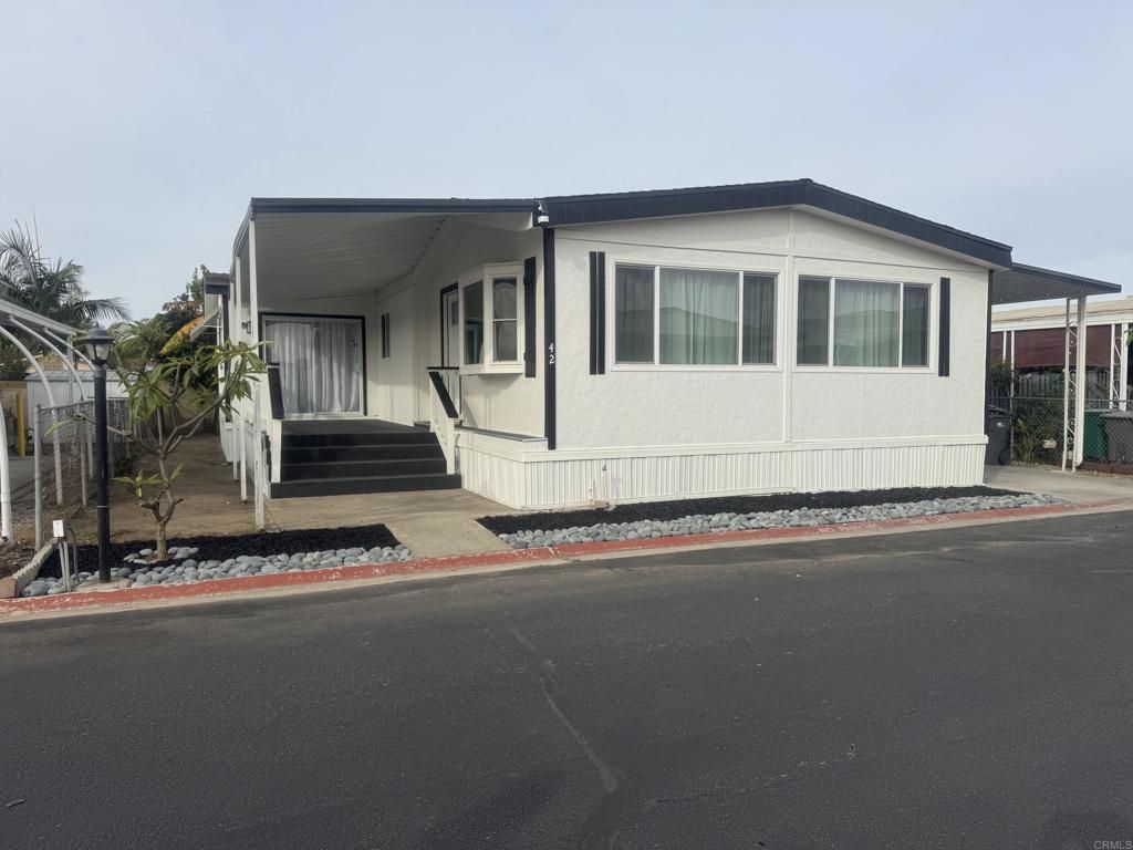 4616 N River Road 42, Oceanside, CA 92057 — exterior