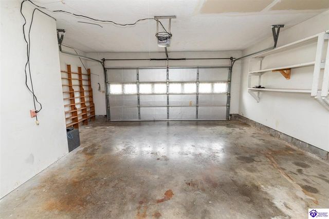 558 Pearman Avenue, Radcliff, KY 40160