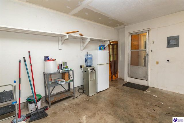 558 Pearman Avenue, Radcliff, KY 40160