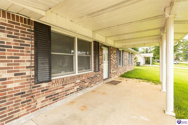 558 Pearman Avenue, Radcliff, KY 40160