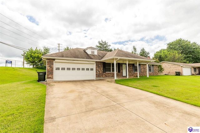 558 Pearman Avenue, Radcliff, KY 40160