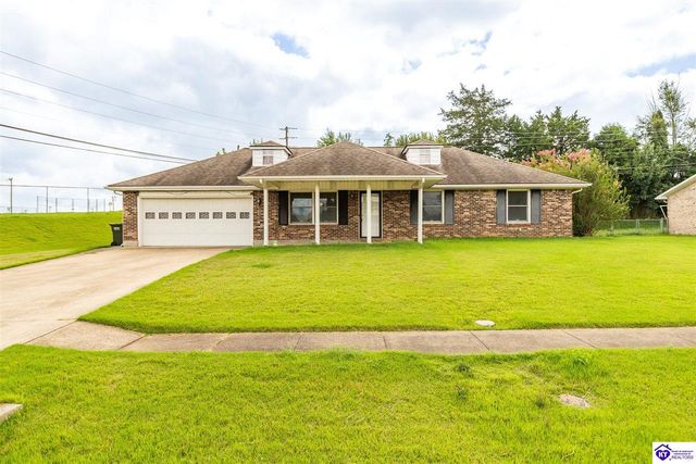 558 Pearman Avenue, Radcliff, KY 40160