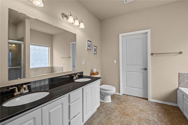 4455 Pecan Street, Fayetteville, AR 72704