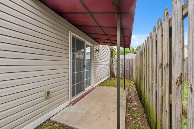 4455 Pecan Street, Fayetteville, AR 72704
