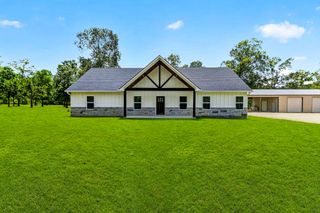 950 Brushy Creek Drive, Onalaska, TX 77360