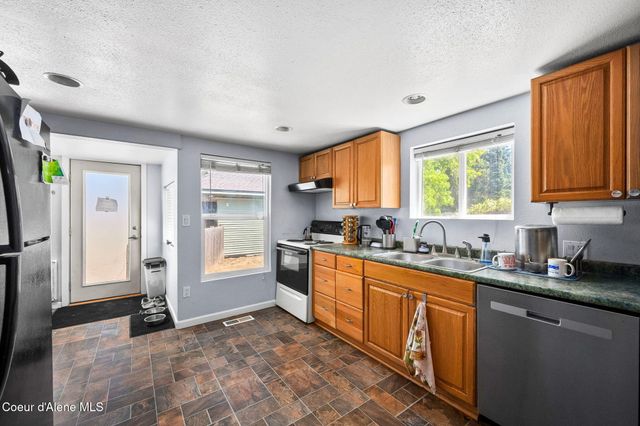 1901 E Pennsylvania AVE, Coeur D'alene, ID 83814