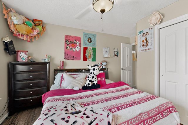 7719 San Augustine Street NW, Albuquerque, NM 87120