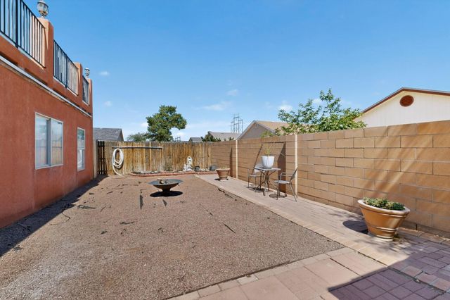 7719 San Augustine Street NW, Albuquerque, NM 87120