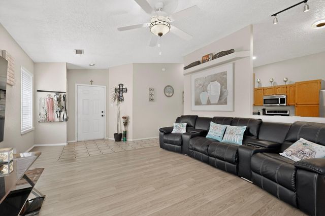7719 San Augustine Street NW, Albuquerque, NM 87120
