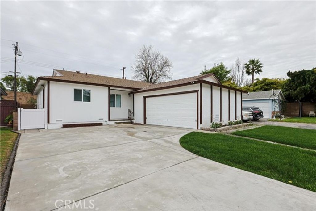 11542 169th, Artesia, CA 90701