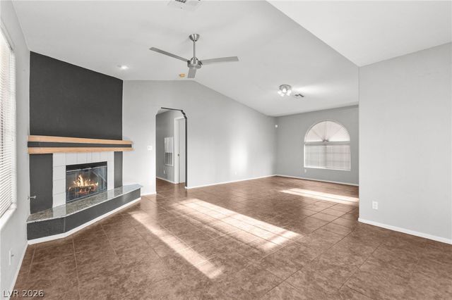 6812 Elm Creek Drive 201, Las Vegas, NV 89108