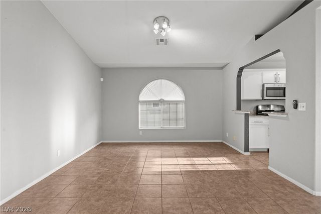 6812 Elm Creek Drive 201, Las Vegas, NV 89108