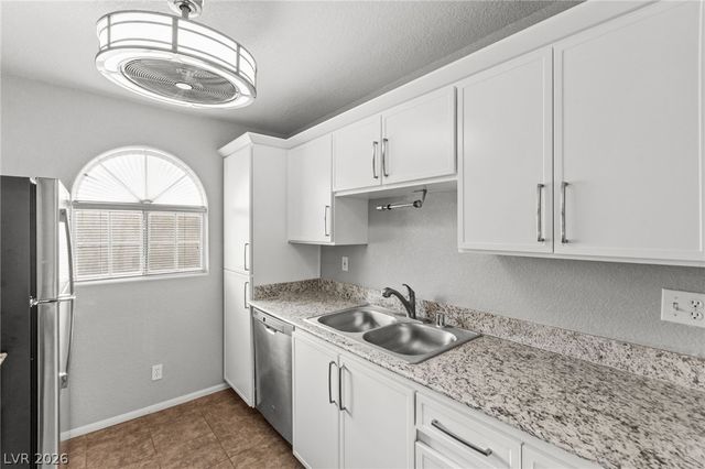 6812 Elm Creek Drive 201, Las Vegas, NV 89108