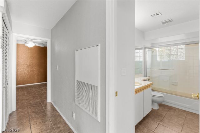 6812 Elm Creek Drive 201, Las Vegas, NV 89108