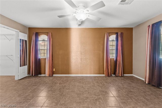 6812 Elm Creek Drive 201, Las Vegas, NV 89108