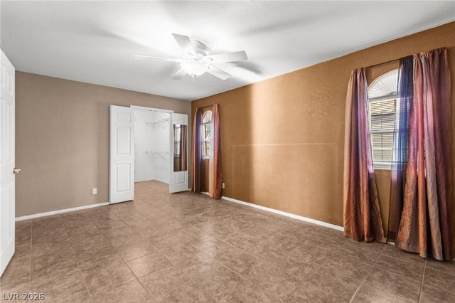 6812 Elm Creek Drive 201, Las Vegas, NV 89108