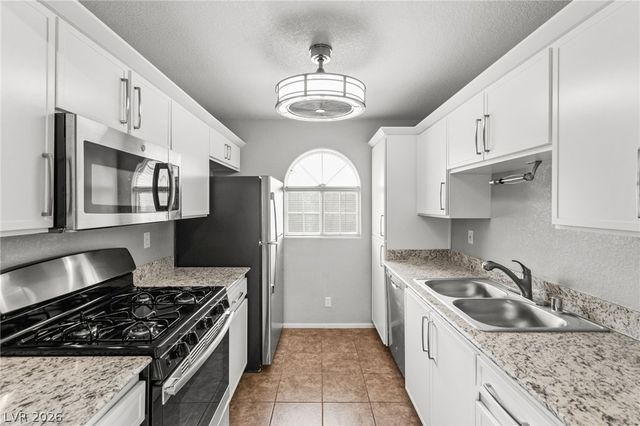 6812 Elm Creek Drive 201, Las Vegas, NV 89108