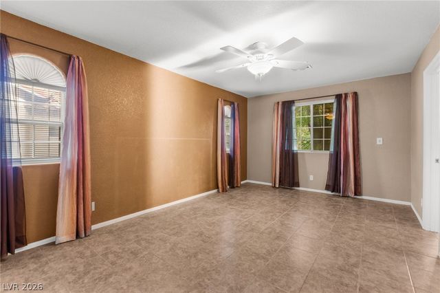 6812 Elm Creek Drive 201, Las Vegas, NV 89108