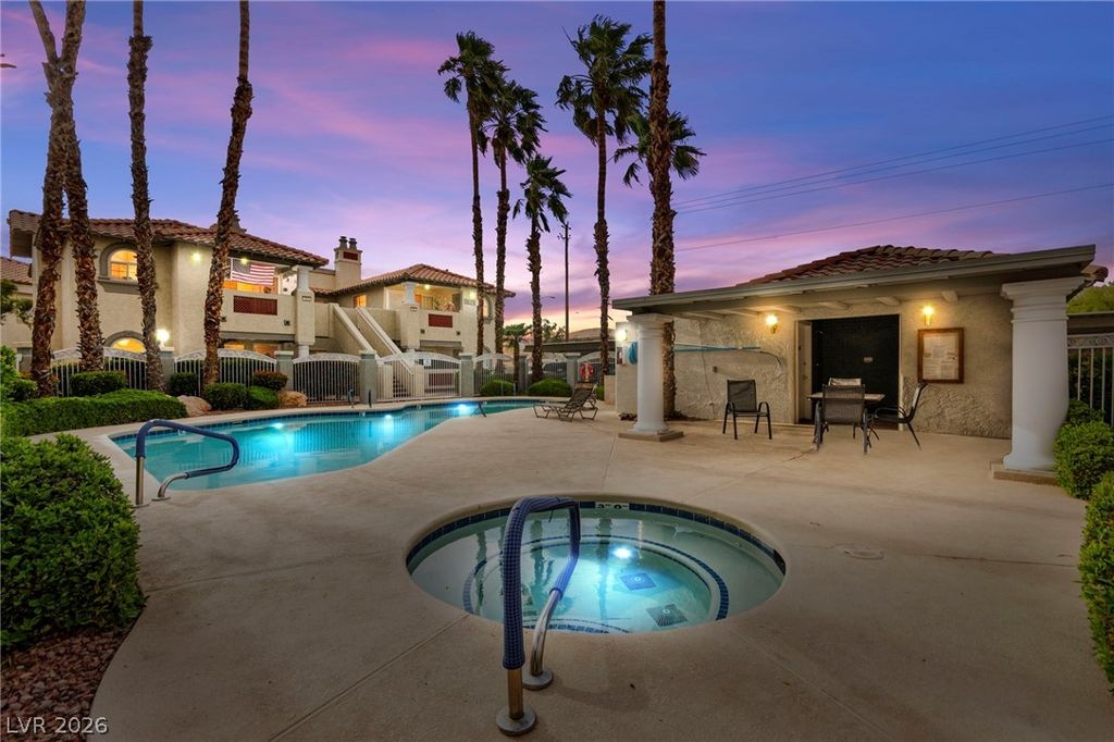 6812 Elm Creek Drive 201, Las Vegas, NV 89108