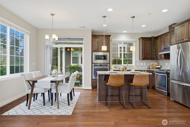 11550 158th Avenue NE, Redmond, WA 98052