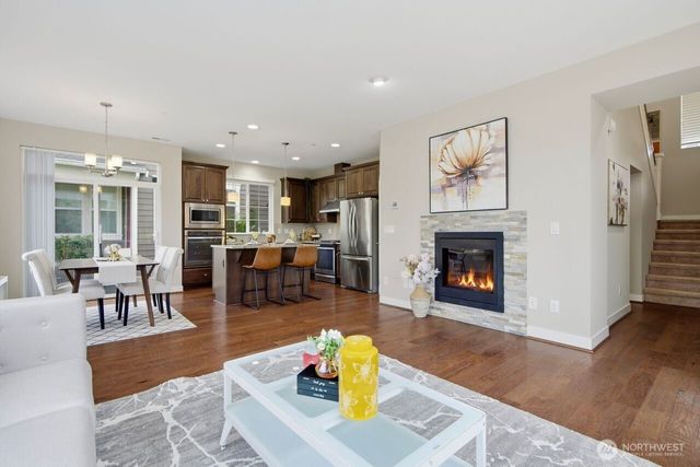 11550 158th Avenue NE, Redmond, WA 98052