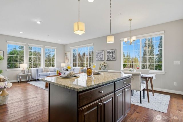 11550 158th Avenue NE, Redmond, WA 98052