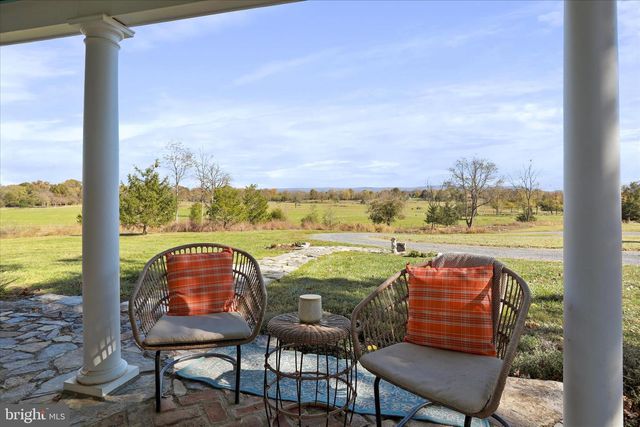 1344 OLD WINCHESTER RD, Boyce, VA 22620