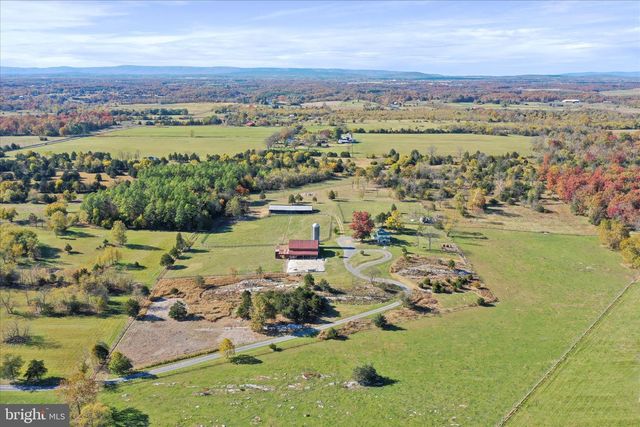 1344 OLD WINCHESTER RD, Boyce, VA 22620