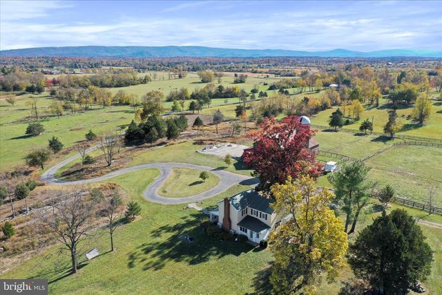 1344 OLD WINCHESTER RD, Boyce, VA 22620
