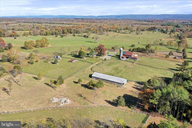 1344 OLD WINCHESTER RD, Boyce, VA 22620