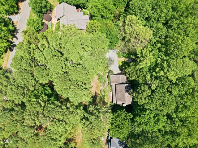 720 Creekstone Drive, Chapel Hill, NC 27516