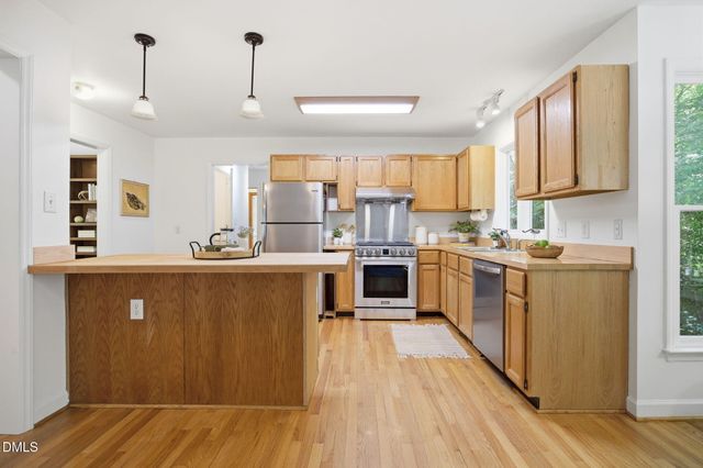 720 Creekstone Drive, Chapel Hill, NC 27516
