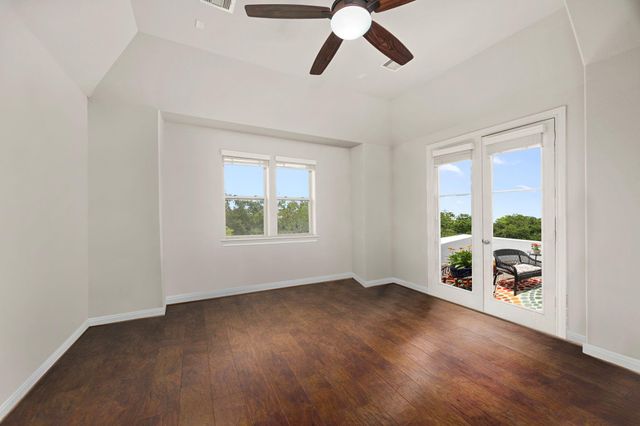 1616 Wrenwood Lakes, Houston, TX 77043